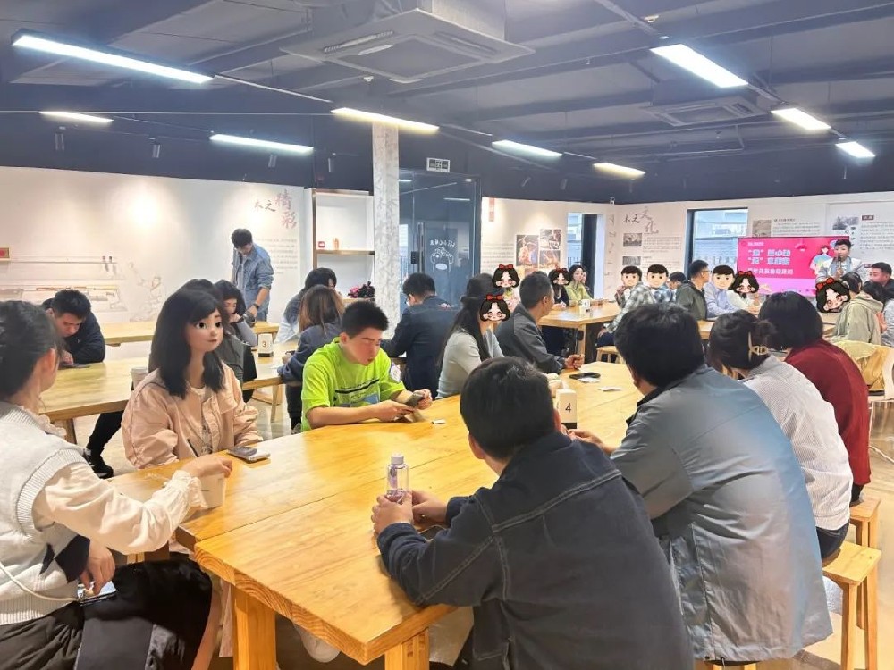 ‘烘’然心动 ‘焙’享甜蜜青年交友曲奇派对，现场很甜~